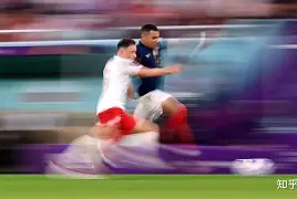 关于战术调整见效，球队再次获胜，稳固领先位置的信息