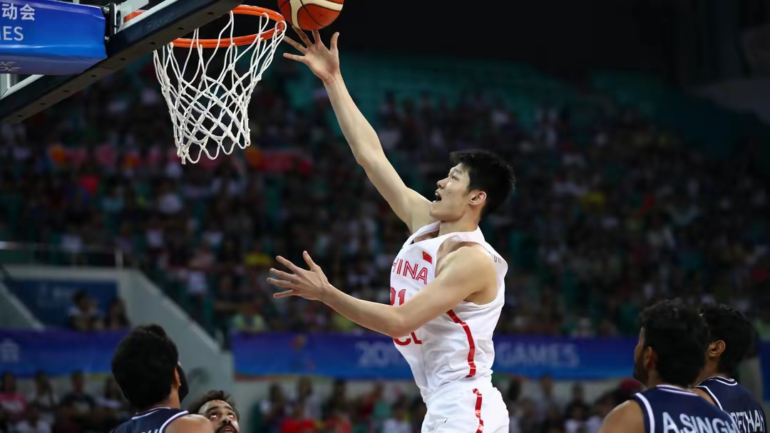 包含劲爆比拼！赛场上风云突变，双方擦出火花的词条