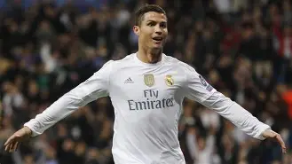 关于皇家马德里再次取得胜利，领先积分榜！的信息